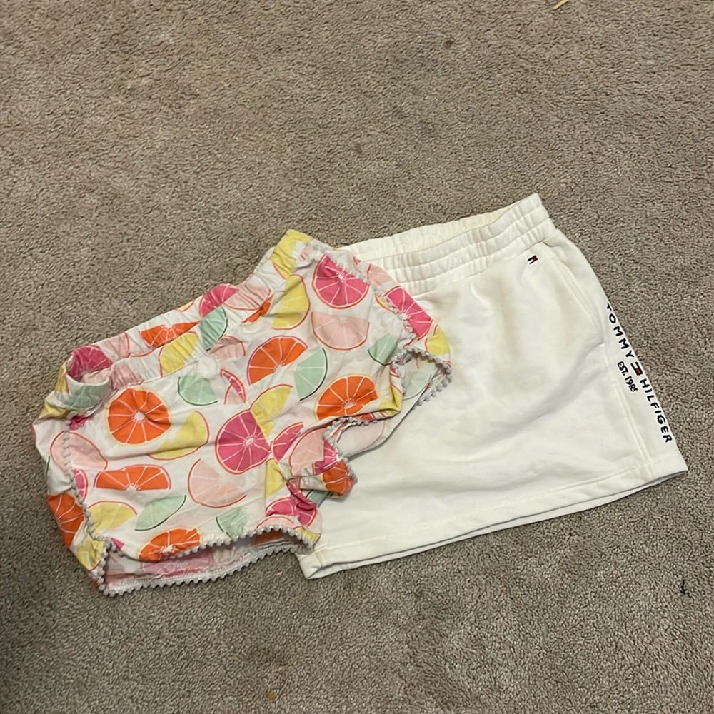 Tommy Hilfiger skirt and Gymboree short bundle